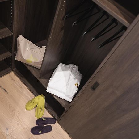 Oliven- & Genusshotel Hirzer Schenna Phòng bức ảnh