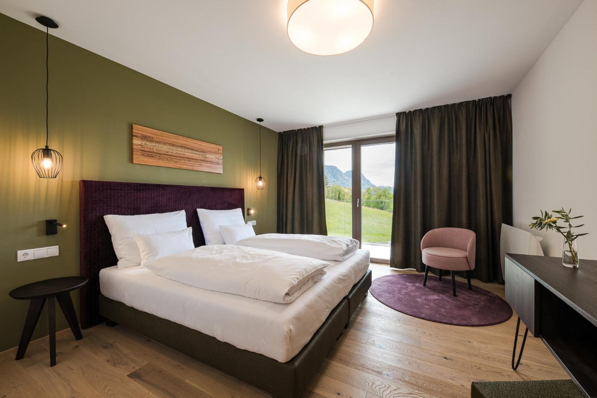Oliven- & Genusshotel Hirzer Schenna Phòng bức ảnh