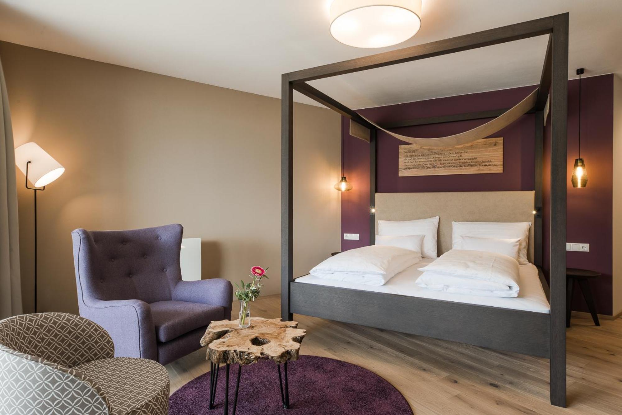 Oliven- & Genusshotel Hirzer Schenna Phòng bức ảnh