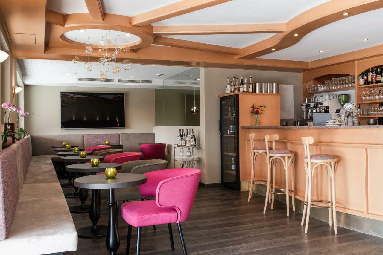 Oliven- & Genusshotel Hirzer Schenna Ngoại thất bức ảnh